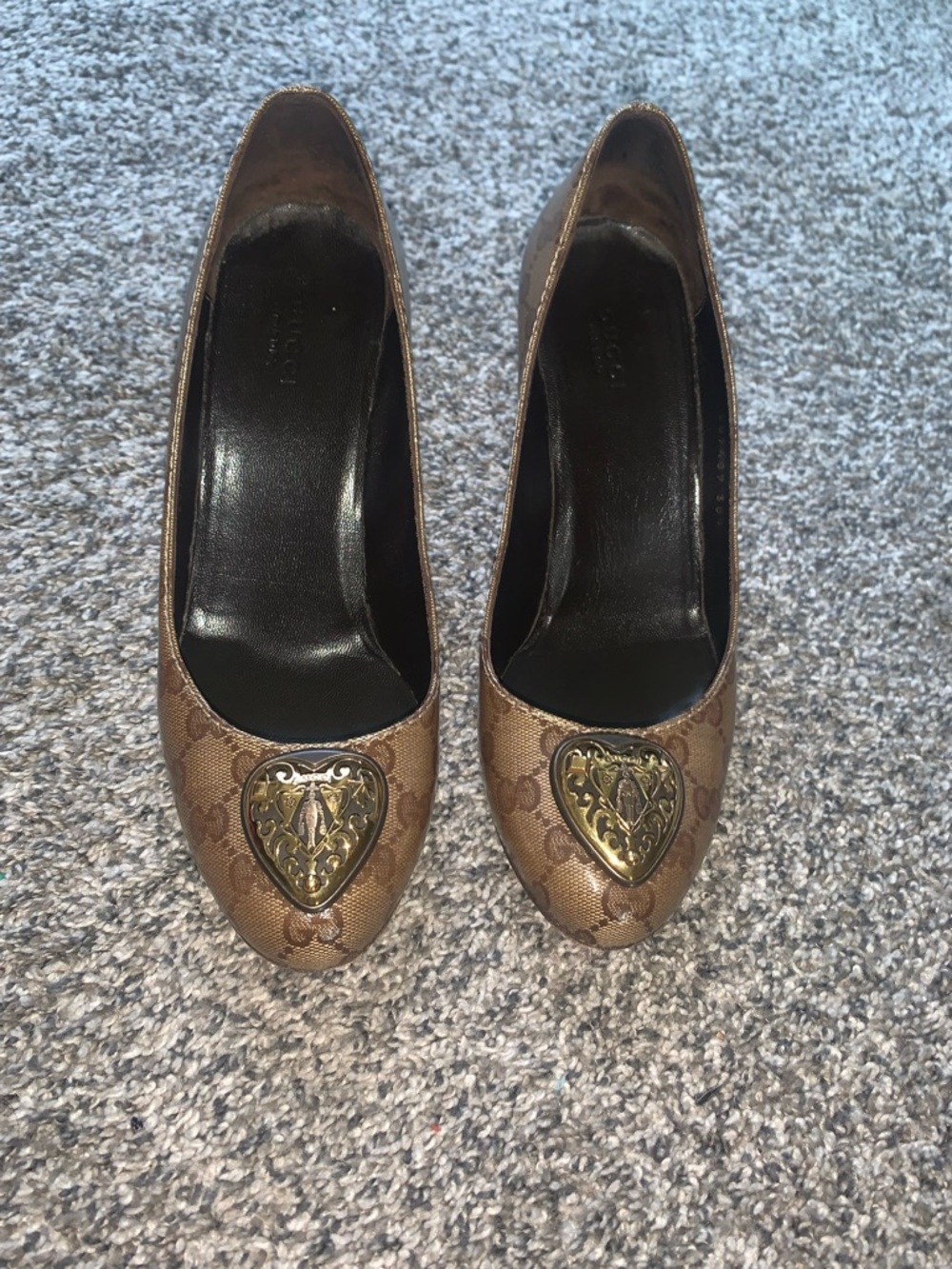 Gucci Brown Monogram Pump with Heart Medallion